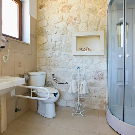 Ydria Villa