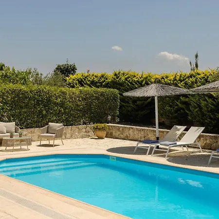 Ydria Villa Chavriáta