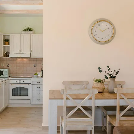 Villa Ydria *