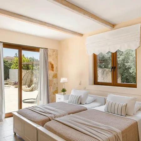 Villa Ydria Chavriáta