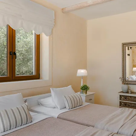 Villa Ydria