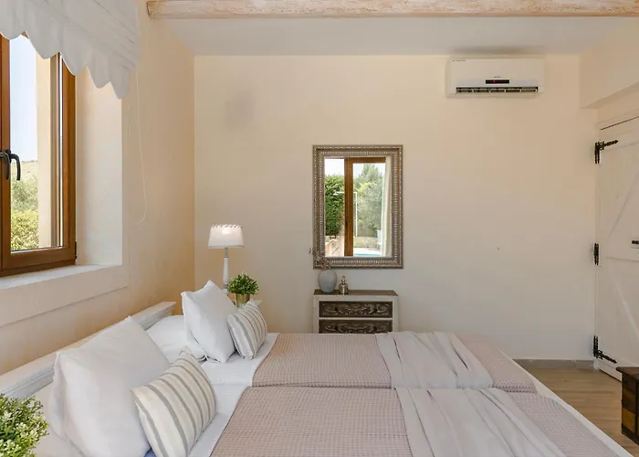 فيلة Ydria Chavriáta