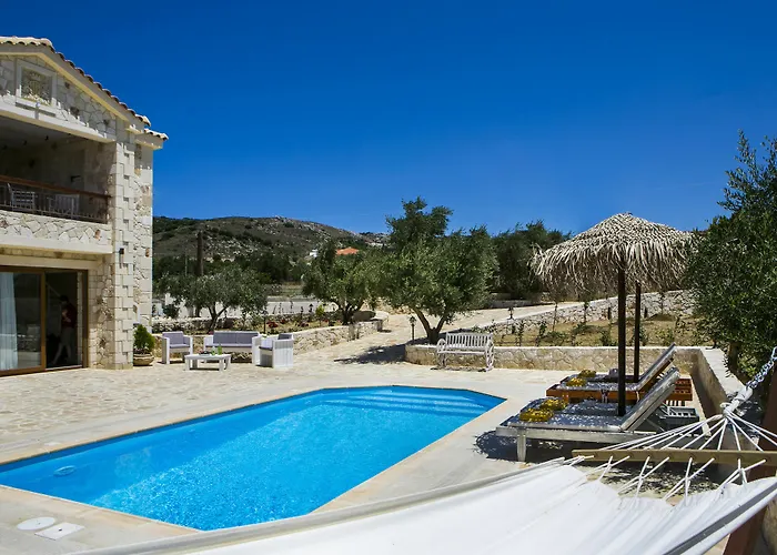 Ydria فيلة Chavriáta